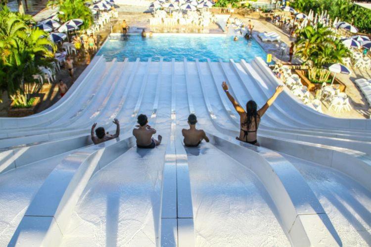 Piazza Diroma - Com Acesso Acqua Park Cn-Go Aparthotel Caldas Novas Exteriör bild