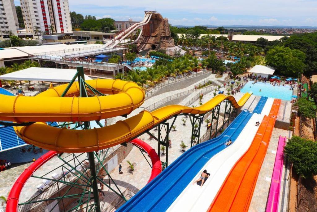 Piazza Diroma - Com Acesso Acqua Park Cn-Go Aparthotel Caldas Novas Exteriör bild
