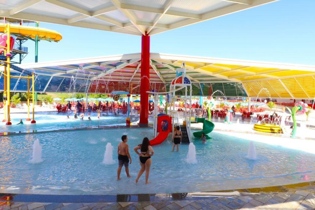 Piazza Diroma - Com Acesso Acqua Park Cn-Go Aparthotel Caldas Novas Exteriör bild